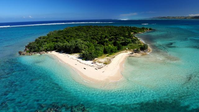 La plage de l'île Verte - Bourail