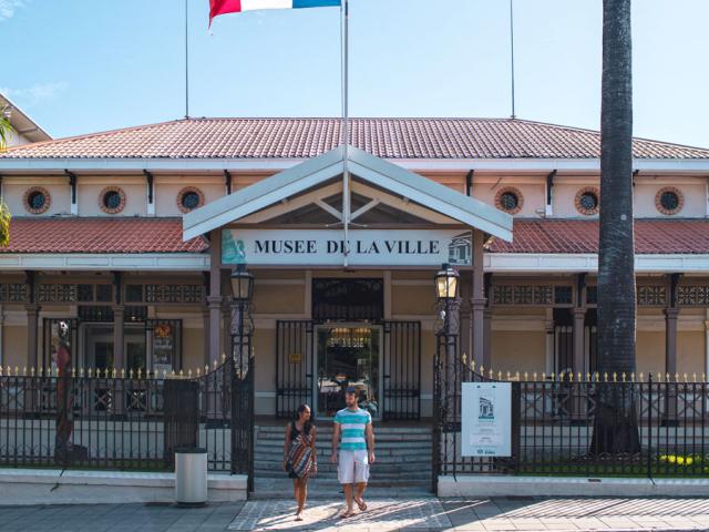 musee-de-la-ville-noumea-marine-reveilhac-1.jpg