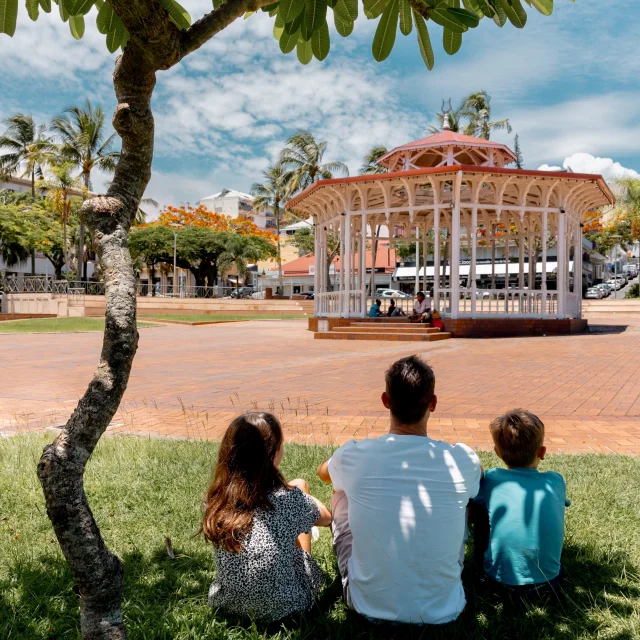 Place Des Cocotiers Charlotte Bertonneau 0294