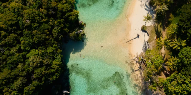 Plage de Kanumera