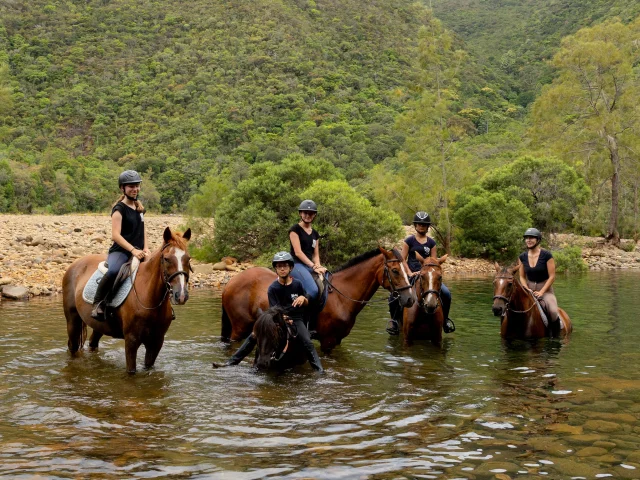 Yala Ranch Charlotte Bertonneau 0475